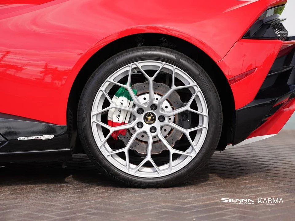 2022 Lamborghini Huracan LP610-2 EVO - Image 19 of 31