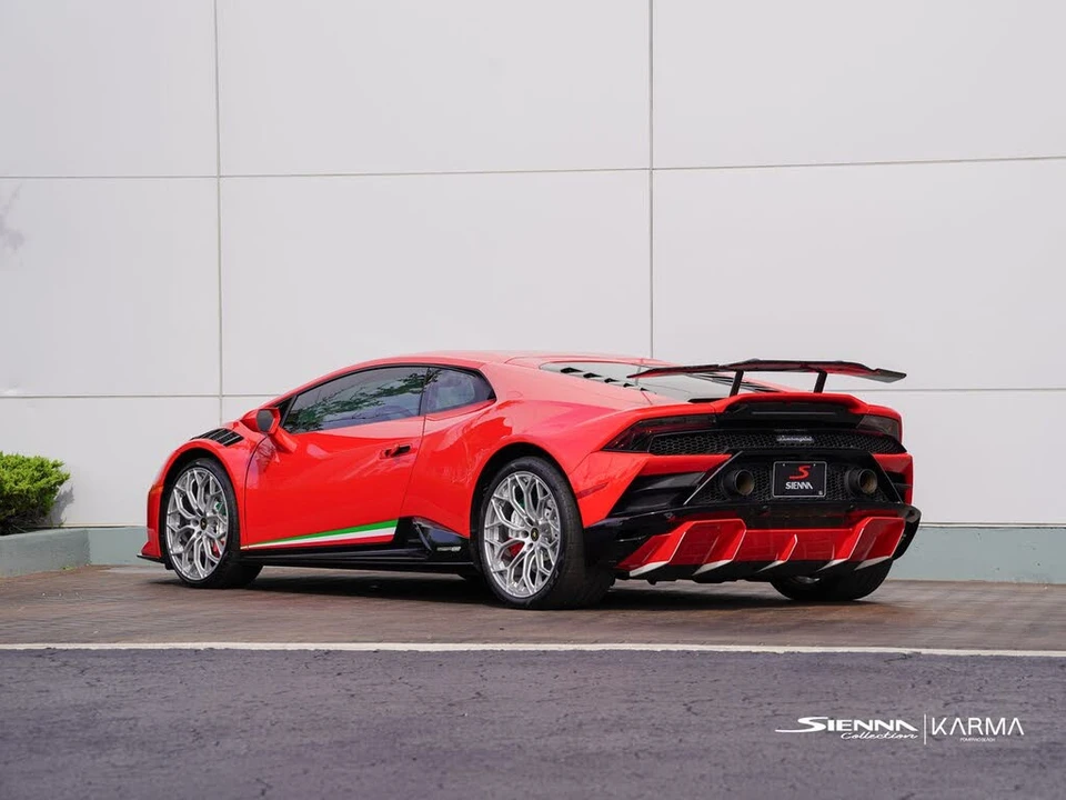 2022 Lamborghini Huracan LP610-2 EVO - Image 14 of 31