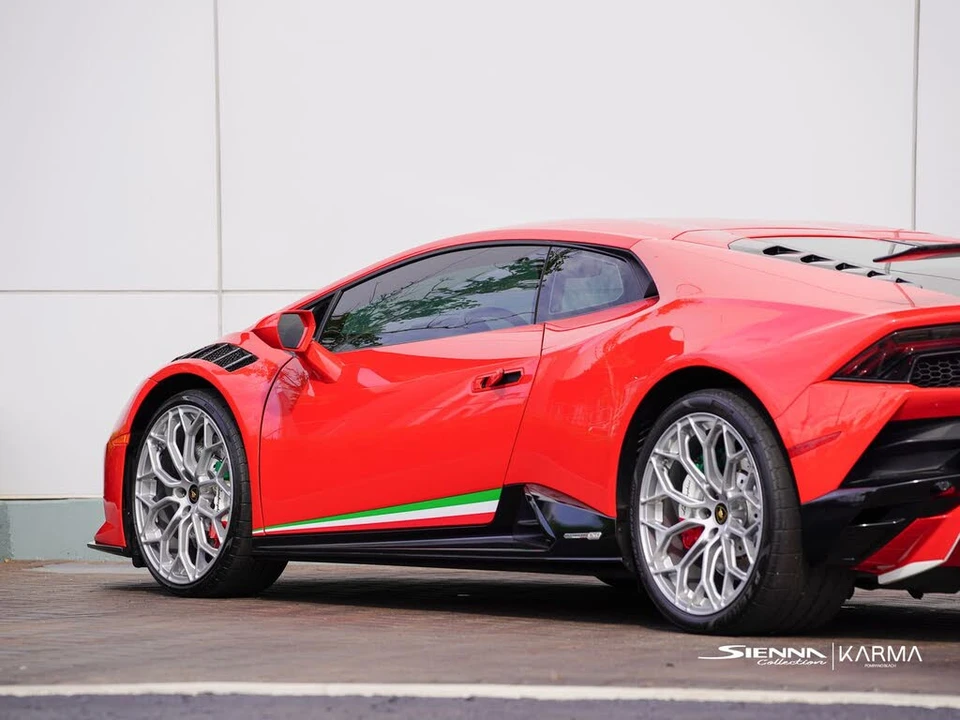 2022 Lamborghini Huracan LP610-2 EVO - Image 13 of 31