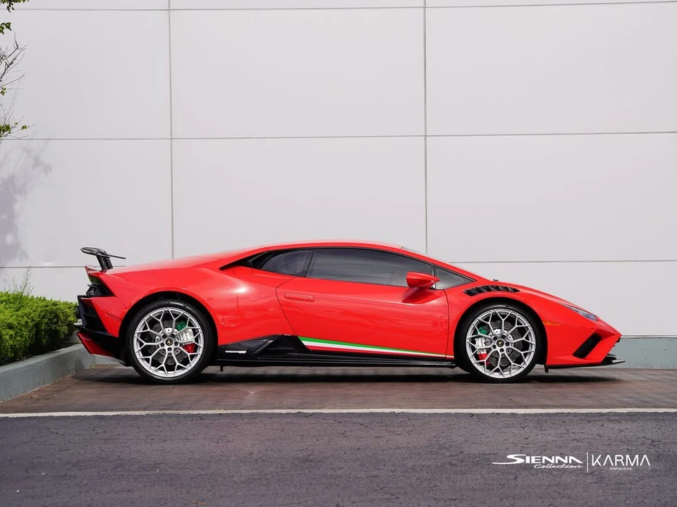 2022 Lamborghini Huracan LP610-2 EVO - Image 25 of 31