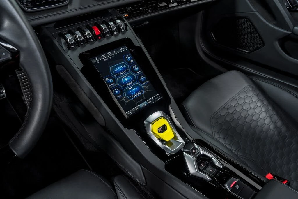 2022 Lamborghini Huracan LP640-4 EVO - Image 23 of 31