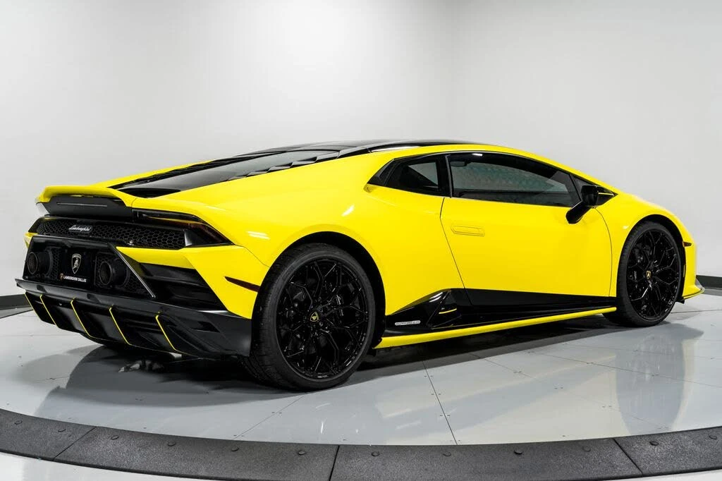 2022 Lamborghini Huracan LP640-4 EVO - Image 3 of 31