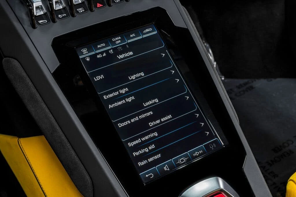 2022 Lamborghini Huracan LP640-4 EVO - Image 26 of 31
