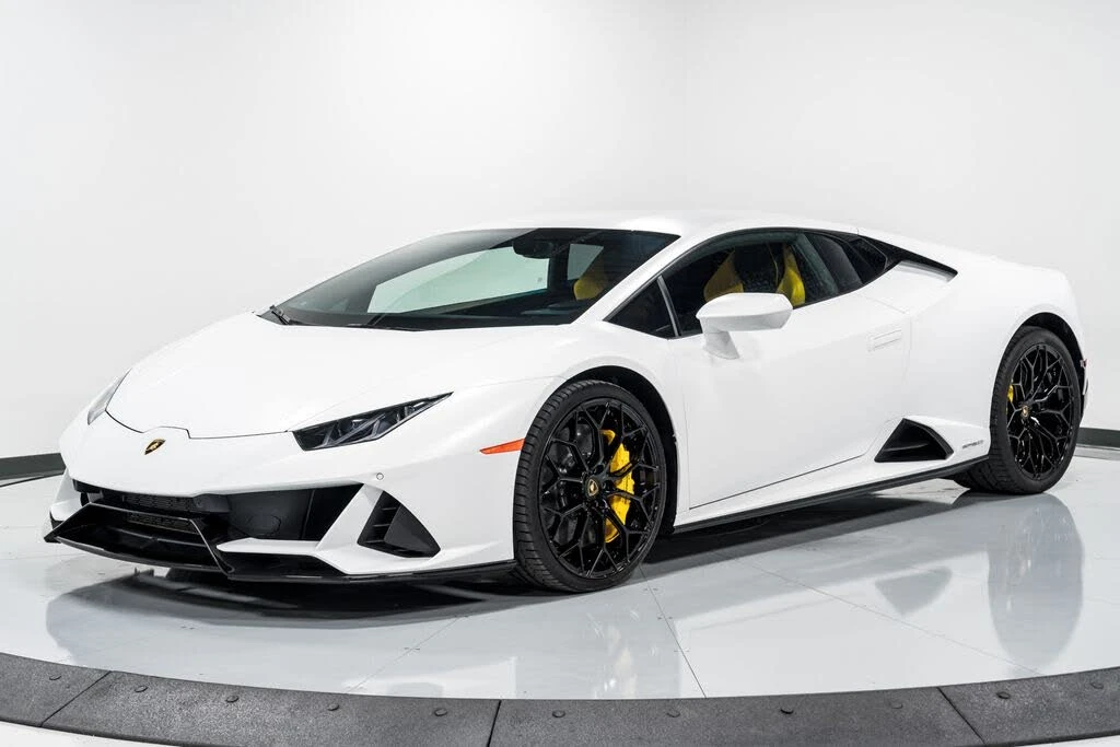2022 Lamborghini Huracan LP640-4 EVO - Image 7 of 31