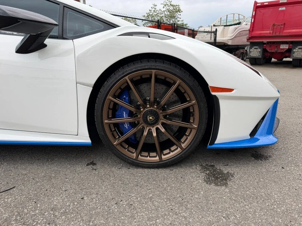 2022 Lamborghini Huracan LP640-2 STO - Image 7 of 31