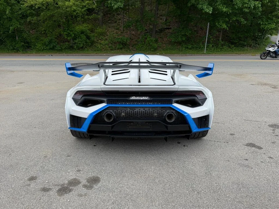 2022 Lamborghini Huracan LP640-2 STO - Image 30 of 31