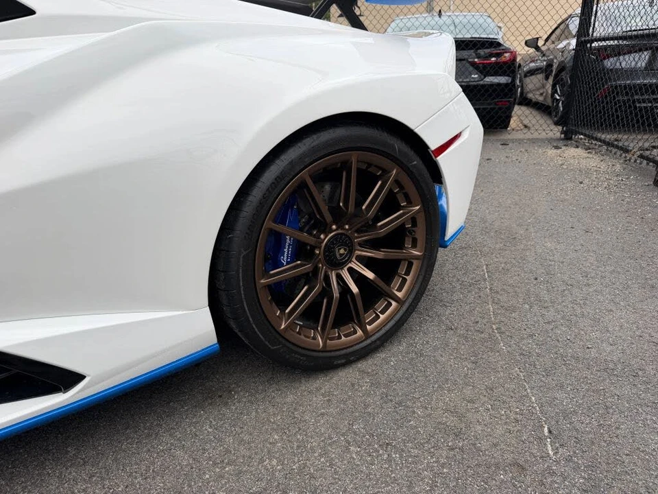 2022 Lamborghini Huracan LP640-2 STO - Image 10 of 31