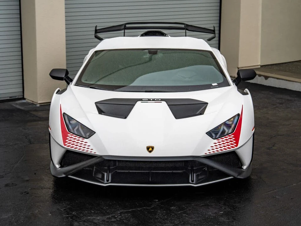 2022 Lamborghini Huracan LP640-2 STO - Image 13 of 31