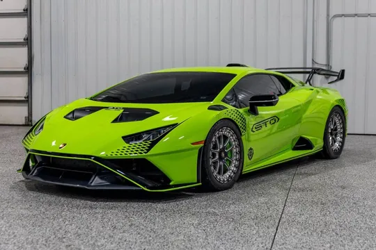 2022 Lamborghini Huracan LP 640-4 STO Coupe RWD