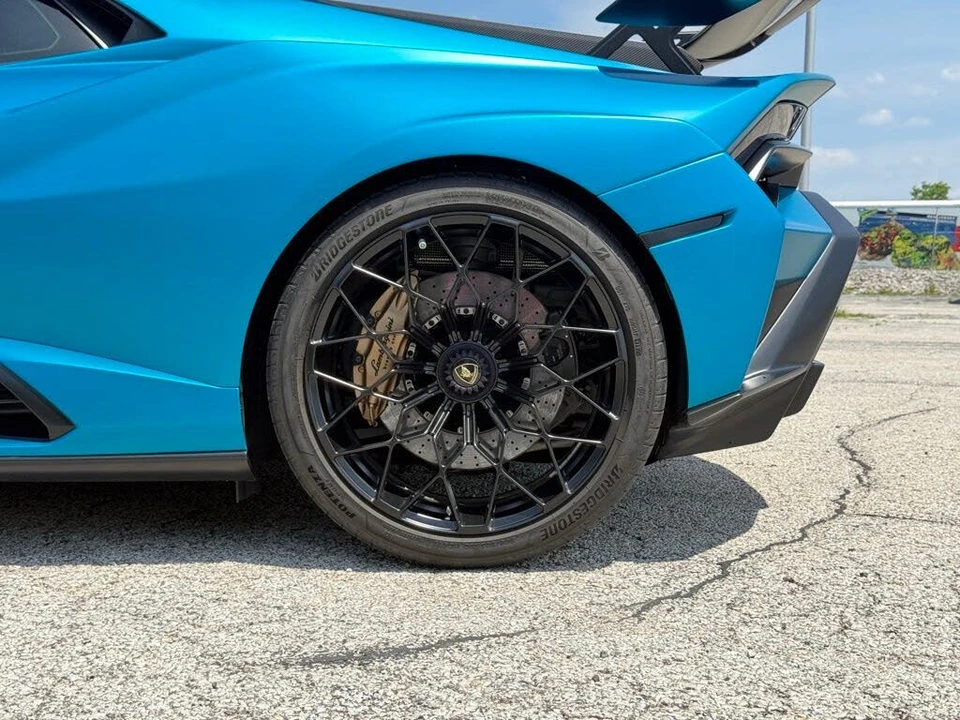 2022 Lamborghini Huracan LP640-2 STO - Image 10 of 31