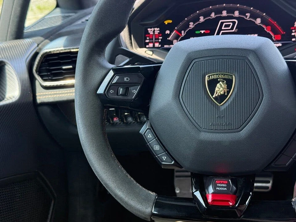 2022 Lamborghini Huracan LP640-2 STO - Image 16 of 31