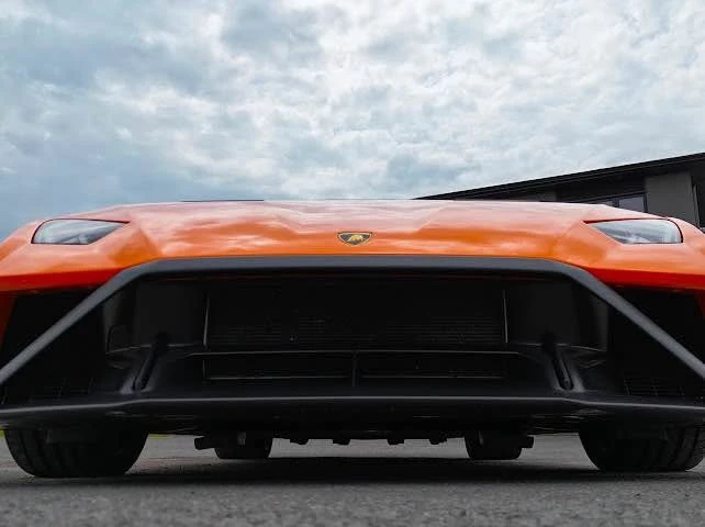 2022 Lamborghini Huracan - Image 9 of 20