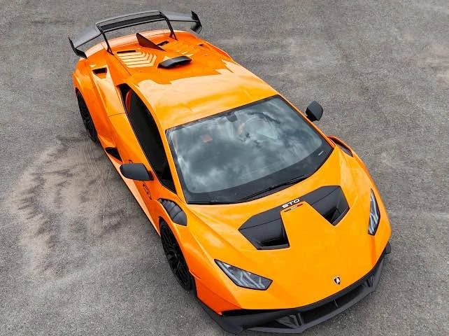 2022 Lamborghini Huracan - Image 14 of 20