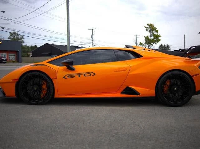 2022 Lamborghini Huracan - Image 2 of 20