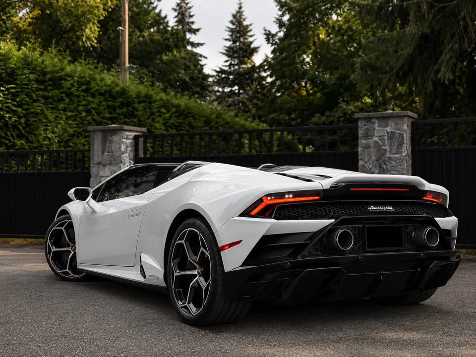 2022 Lamborghini Huracan - Image 5 of 20