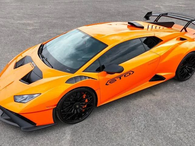2022 Lamborghini Huracan - Image 13 of 20