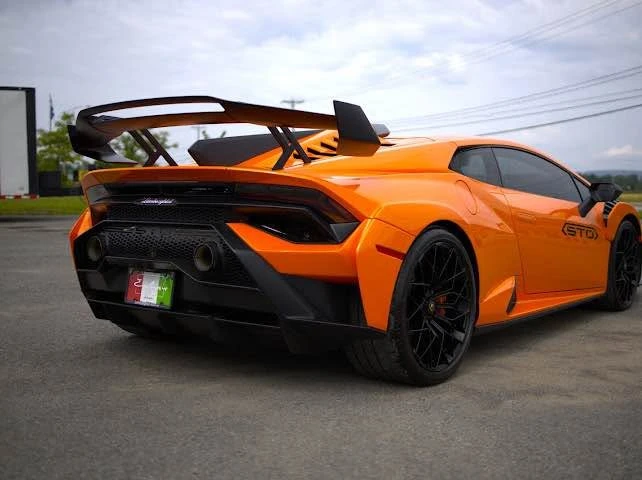 2022 Lamborghini Huracan - Image 19 of 20