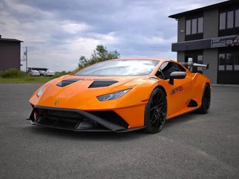 2022 Lamborghini Huracan STO