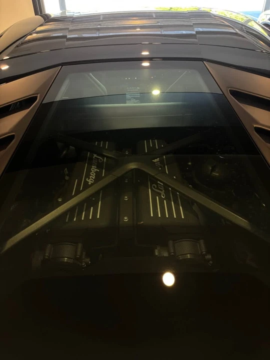 2022 Lamborghini Huracan - Image 11 of 12
