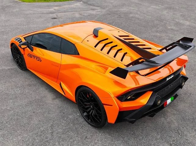 2022 Lamborghini Huracan - Image 18 of 20