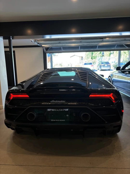 2022 Lamborghini Huracan - Image 3 of 12
