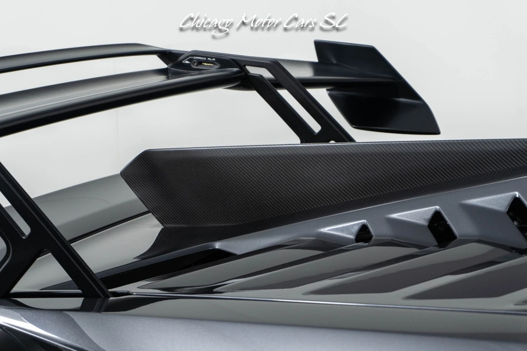 2022 Lamborghini Huracan - Image 18 of 31