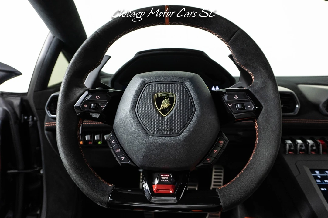 2022 Lamborghini Huracan - Image 31 of 31