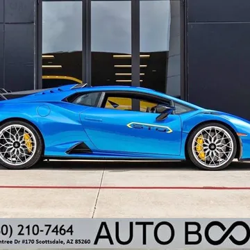 2022 Lamborghini Huracan STO Base