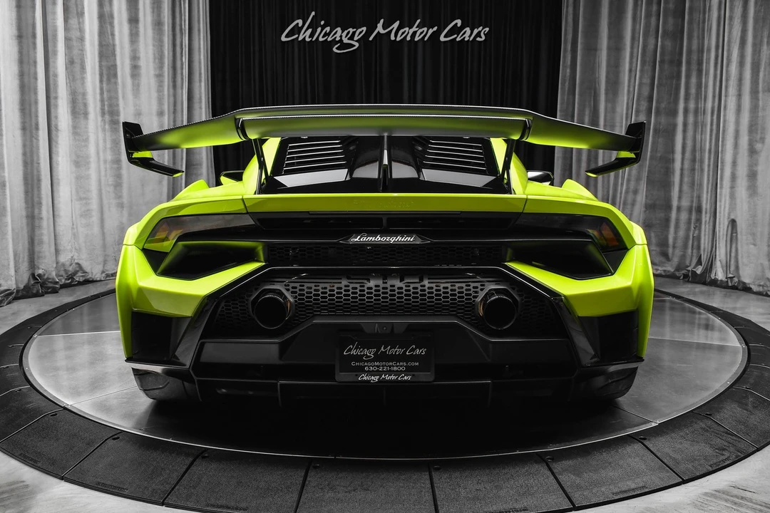 2022 Lamborghini Huracan - Image 4 of 31