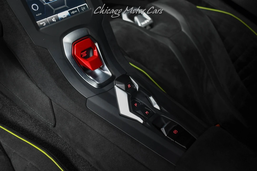 2022 Lamborghini Huracan - Image 15 of 31