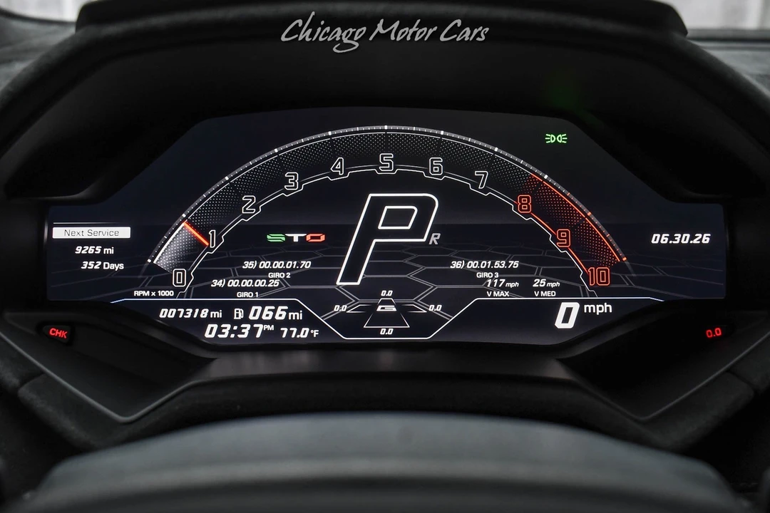 2022 Lamborghini Huracan - Image 10 of 31