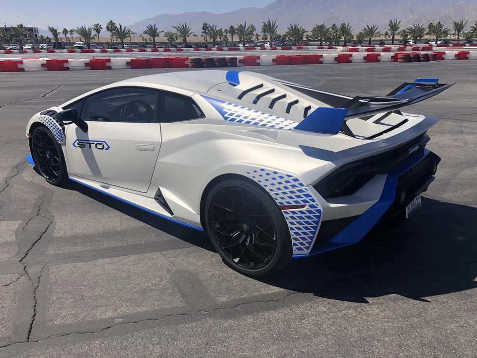 2022 Lamborghini Huracan LP640-2 STO - Image 10 of 31