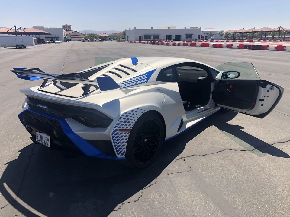 2022 Lamborghini Huracan LP640-2 STO - Image 14 of 31