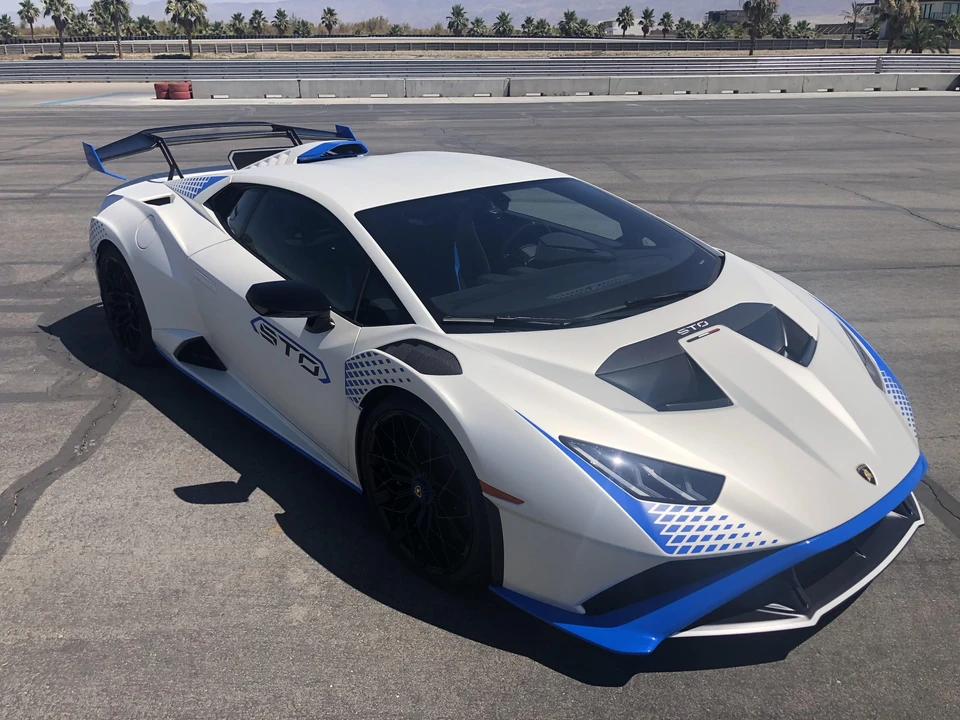 2022 Lamborghini Huracan LP640-2 STO - Image 5 of 31