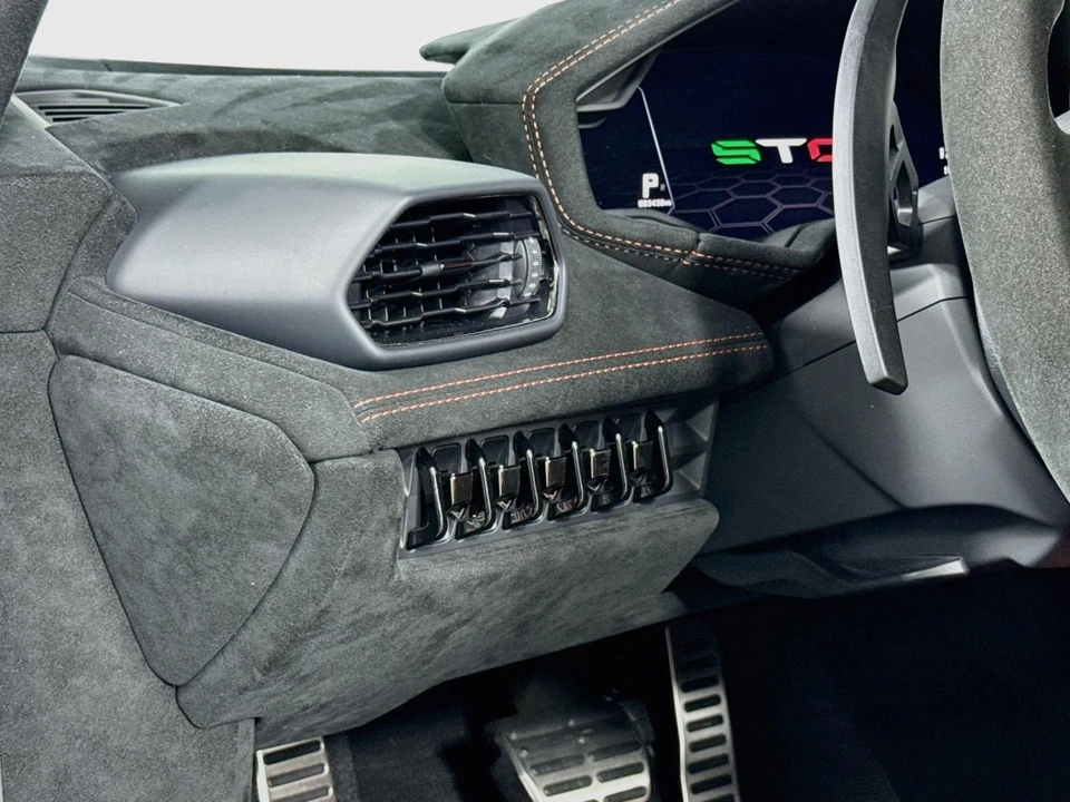 2022 Lamborghini Huracan LP640-2 STO - Image 10 of 31