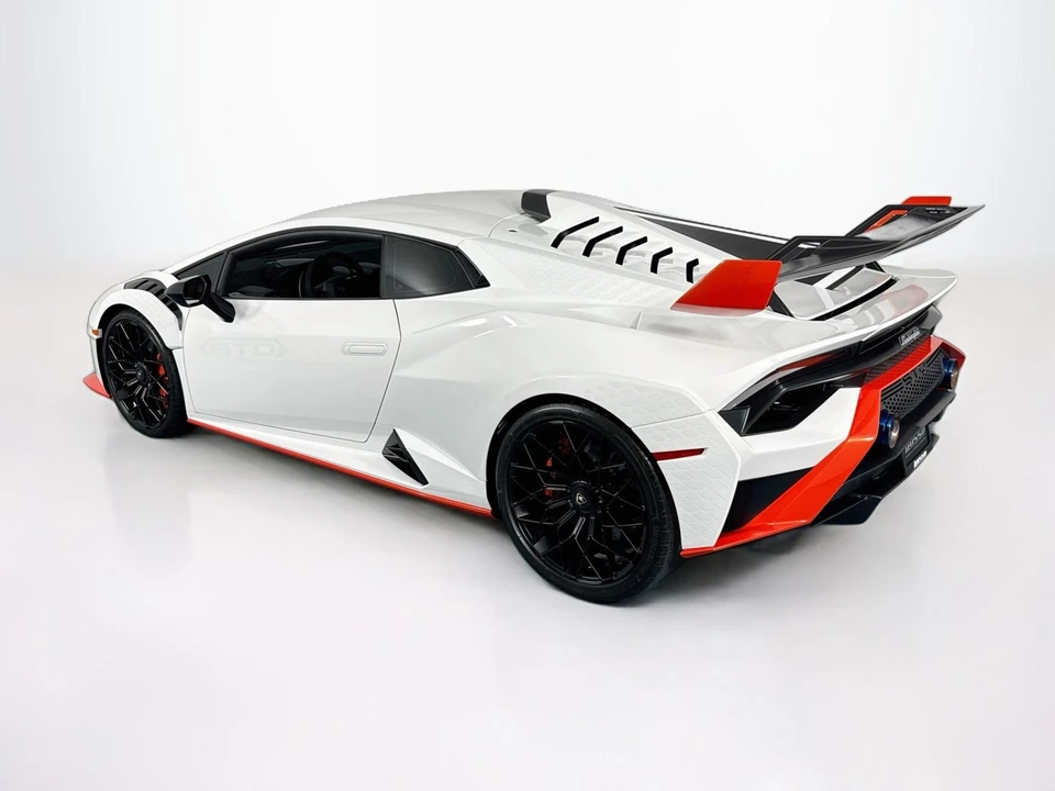 2022 Lamborghini Huracan LP640-2 STO - Image 7 of 31