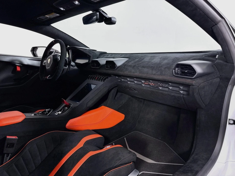 2022 Lamborghini Huracan LP640-2 STO - Image 25 of 31