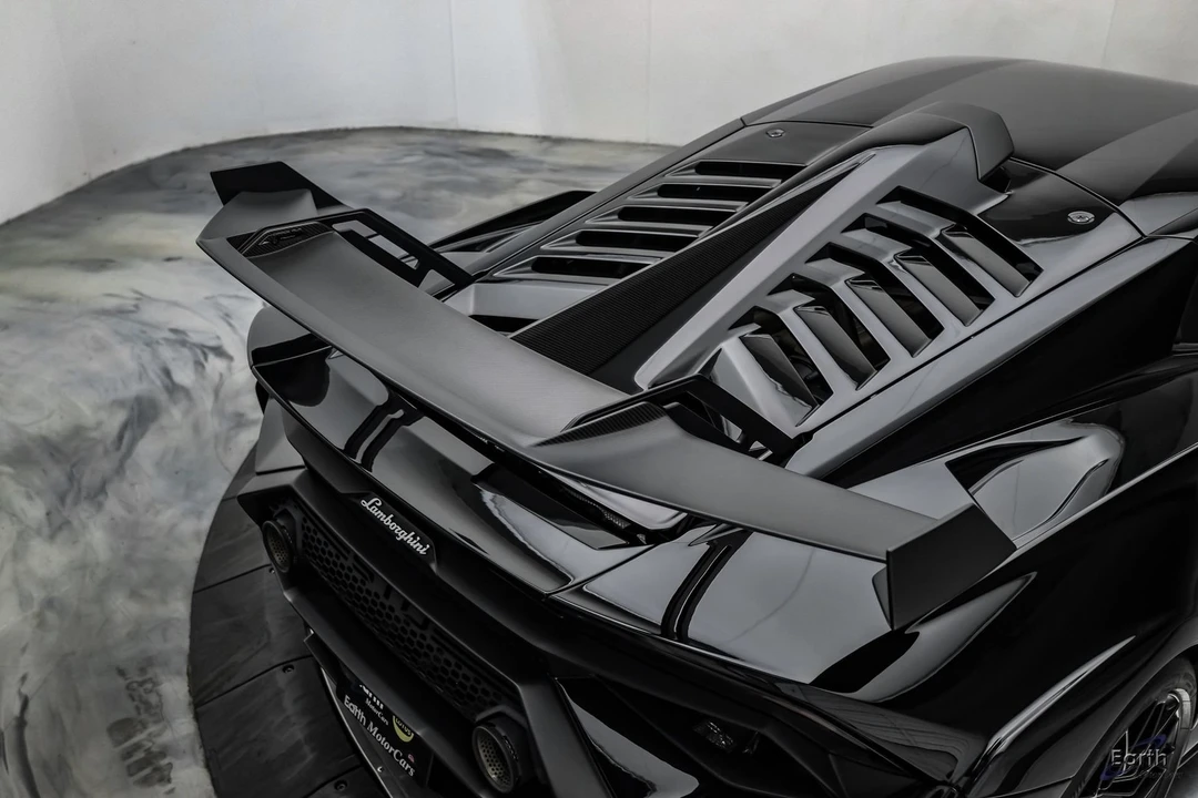 2022 Lamborghini Huracan - Image 18 of 31