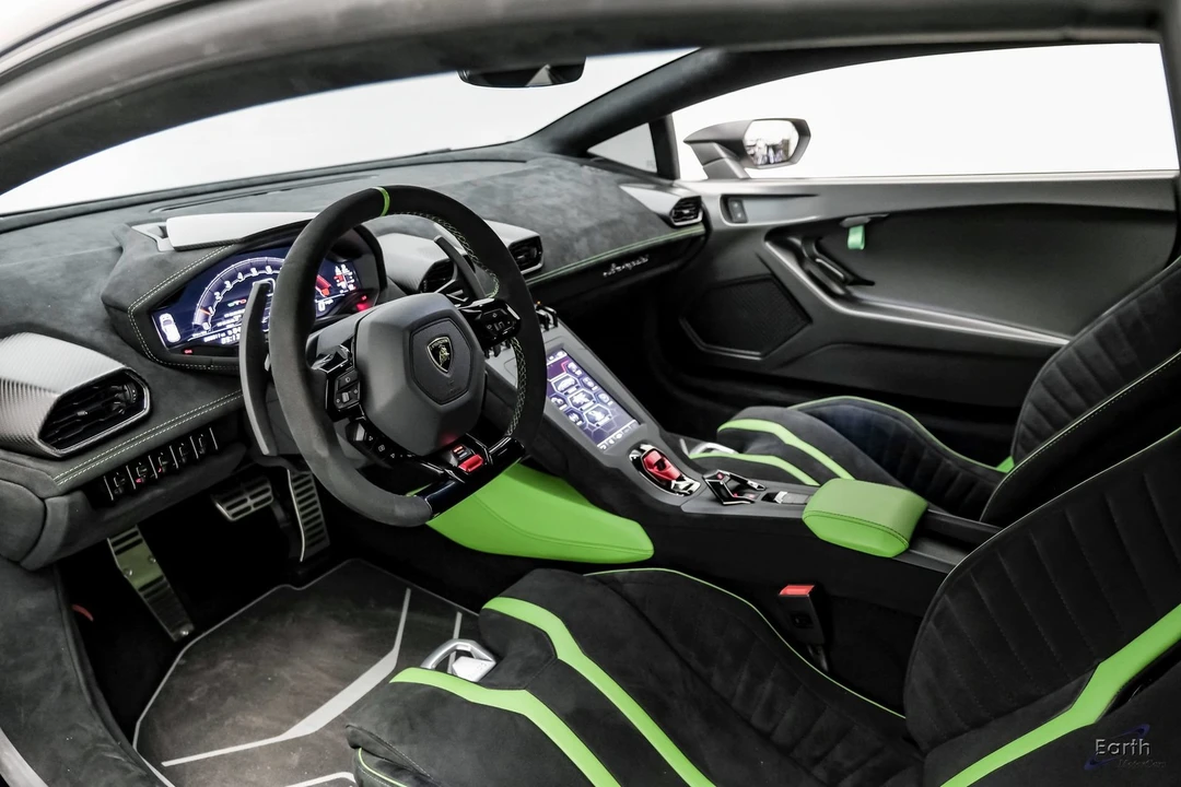 2022 Lamborghini Huracan - Image 3 of 31