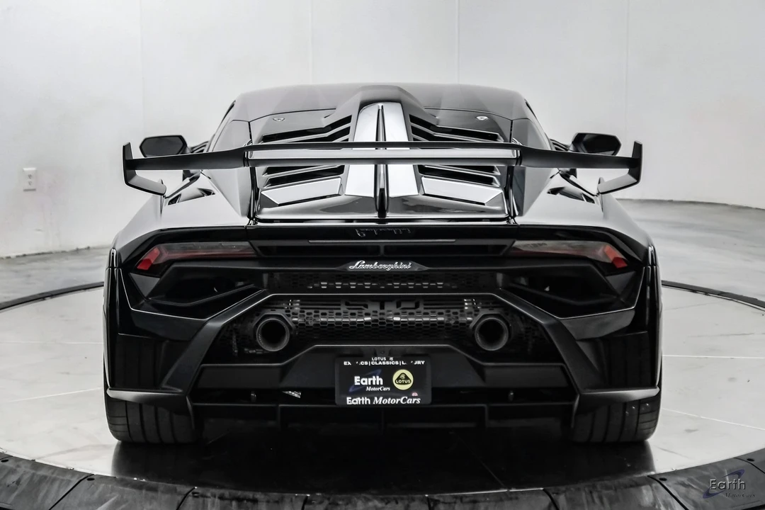 2022 Lamborghini Huracan - Image 16 of 31