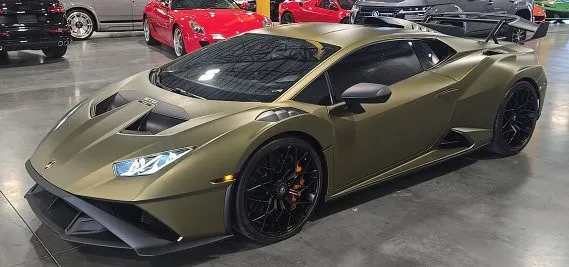 2022 Lamborghini Huracan STO