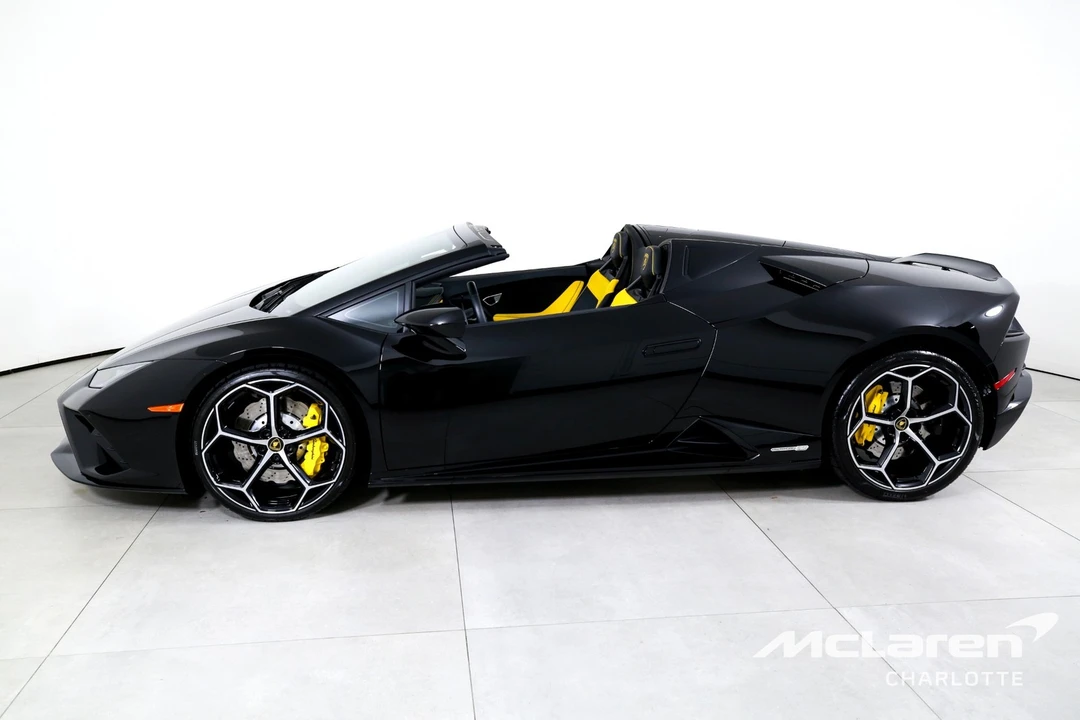 2022 Lamborghini Huracan - Image 6 of 31