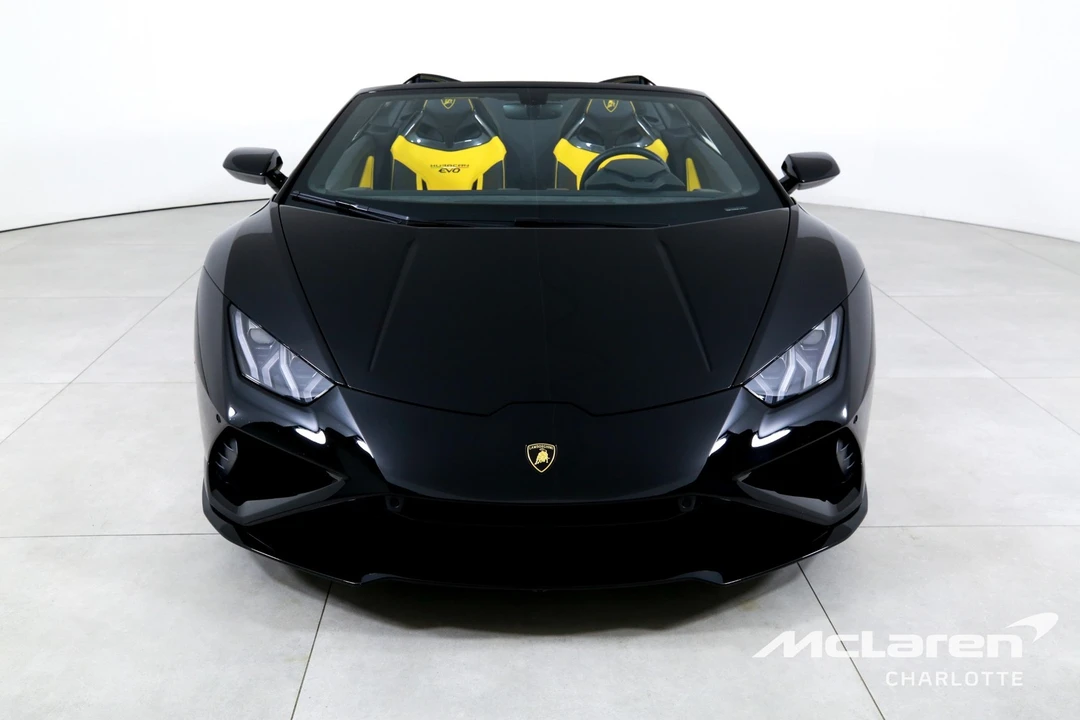 2022 Lamborghini Huracan - Image 5 of 31