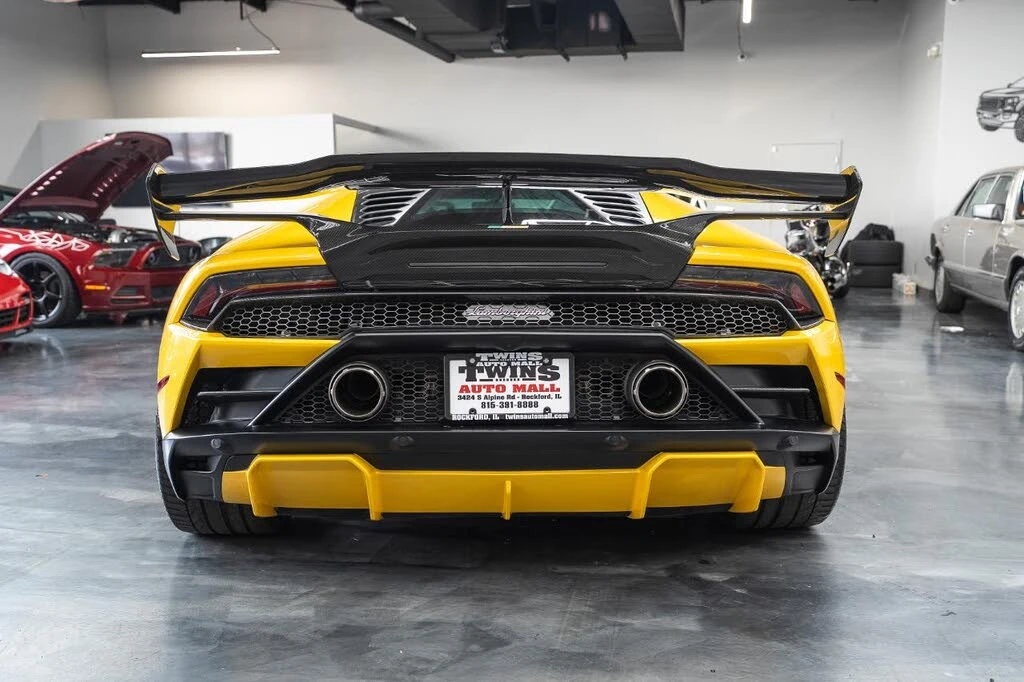 2022 Lamborghini Huracan - Image 6 of 31