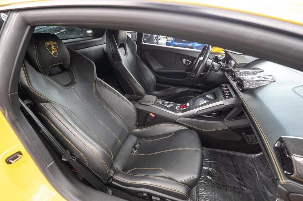 2022 Lamborghini Huracan - Image 17 of 31