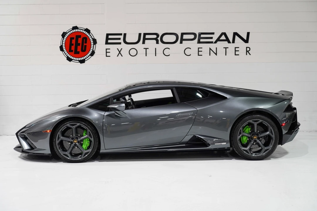 2022 Lamborghini Huracan - Image 7 of 31