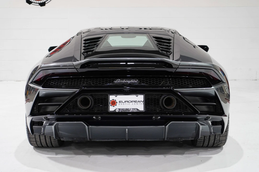 2022 Lamborghini Huracan - Image 3 of 31