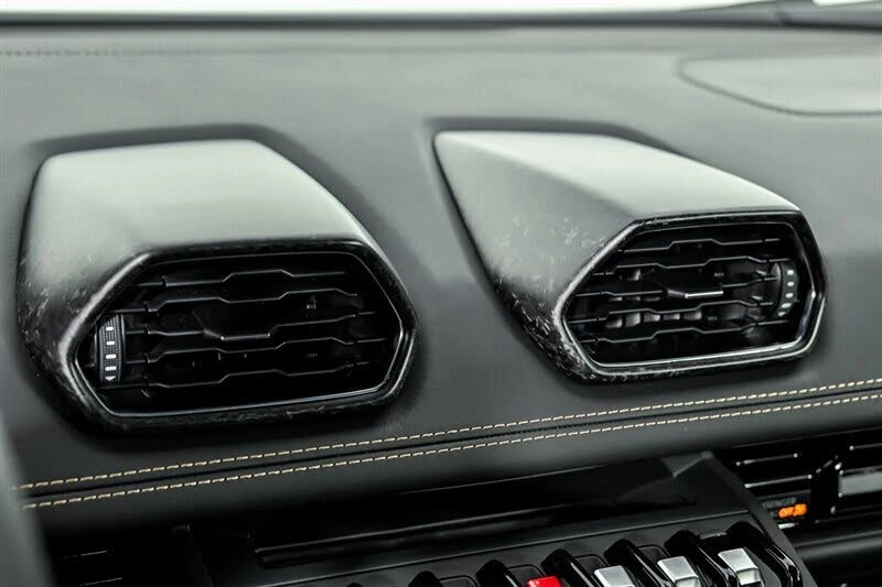 2022 Lamborghini Huracan - Image 25 of 31