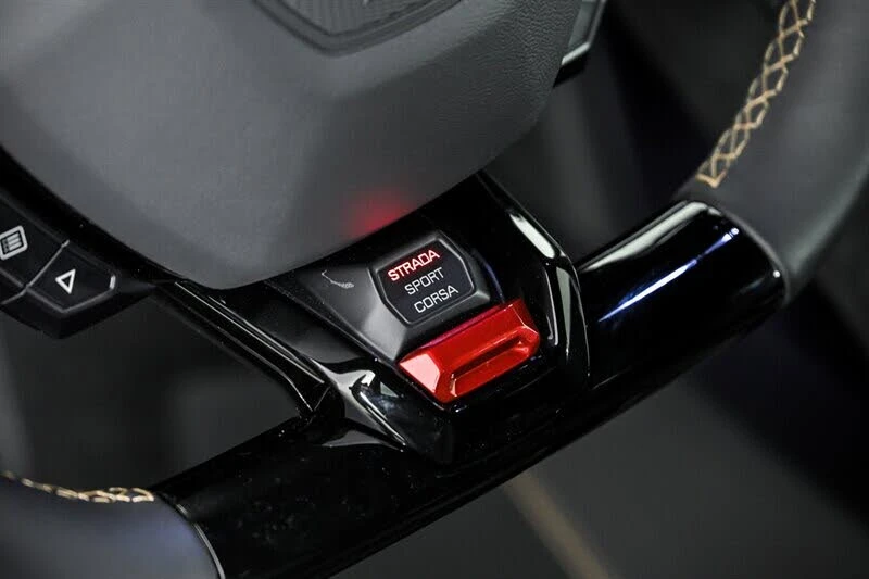 2022 Lamborghini Huracan - Image 20 of 31