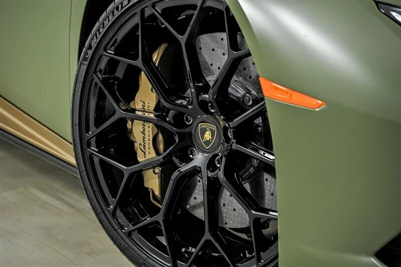 2022 Lamborghini Huracan - Image 3 of 31
